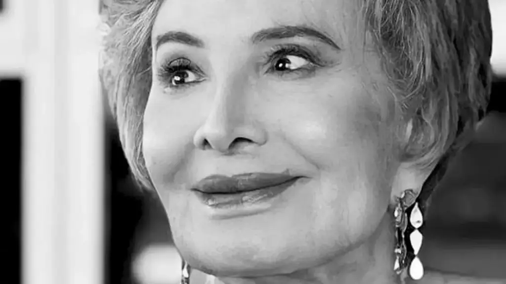 Morre Glória Menezes